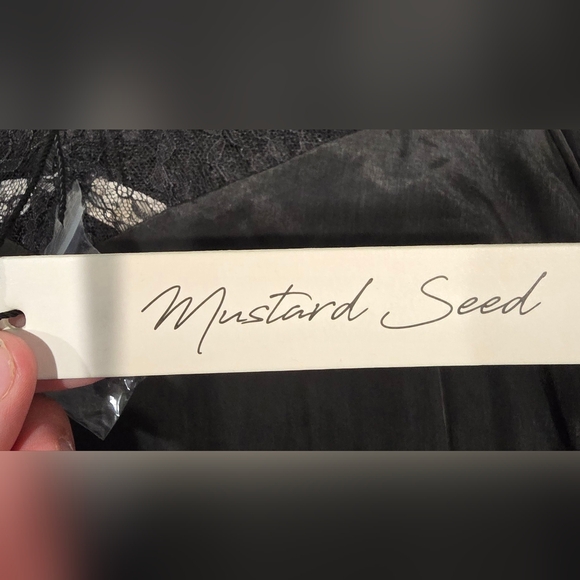 Mustard Seed Silky Blouse With Lace Details Size Small - Picture 2 of 7